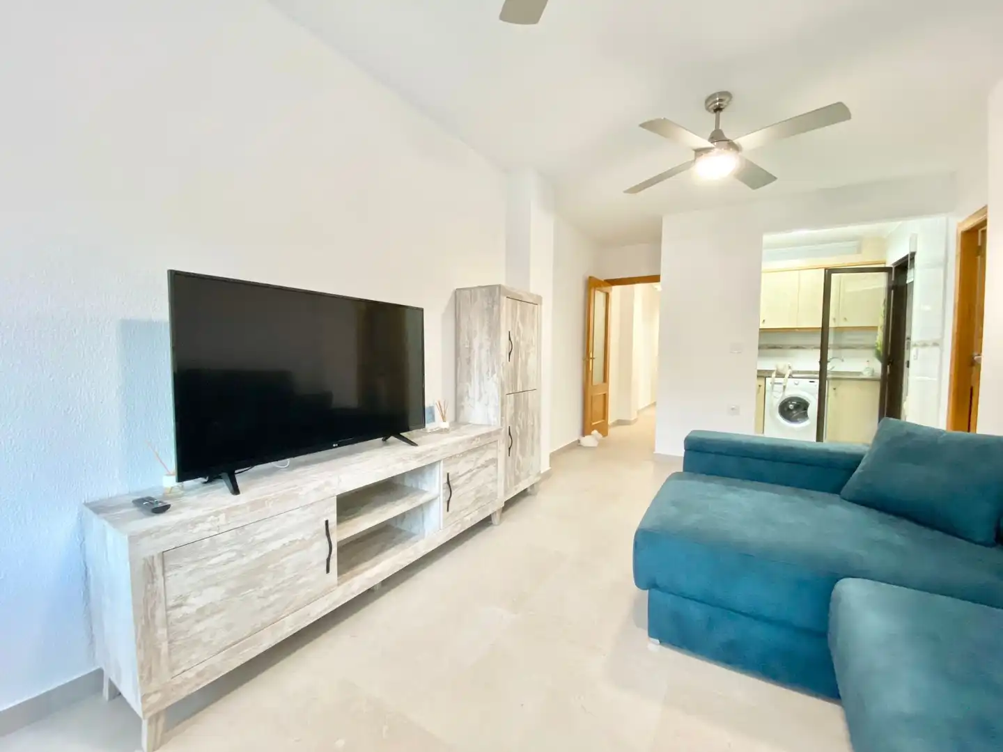 Living room of Apartments for rent in Guardamar del Segura  with Heating, Furnished and Washing machine