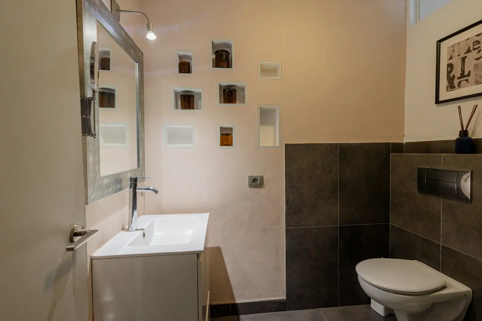 Bany de Casa o xalet en venda en La Orotava amb Jardí privat, Parquet i Moblat