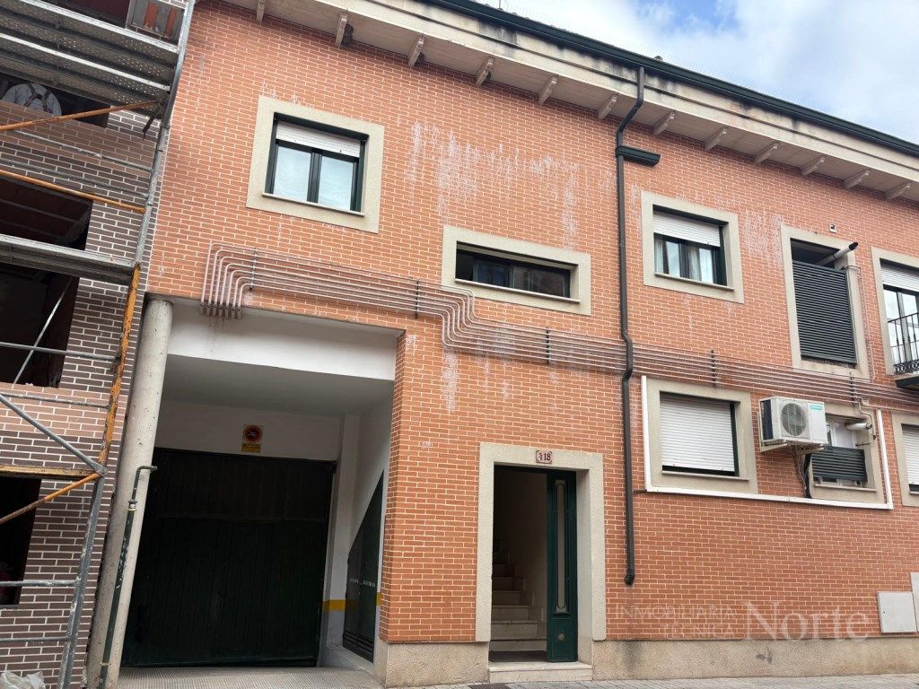 Vista exterior de Apartament en venda en Ajalvir