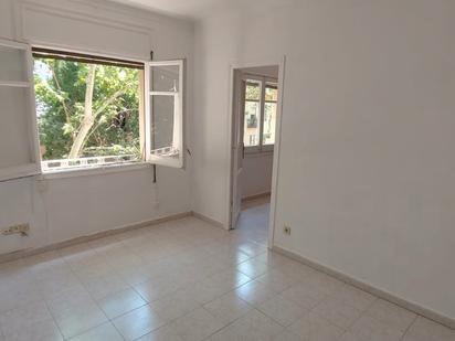 Bedroom of Flat for sale in  Barcelona Capital  with Heating and Oven