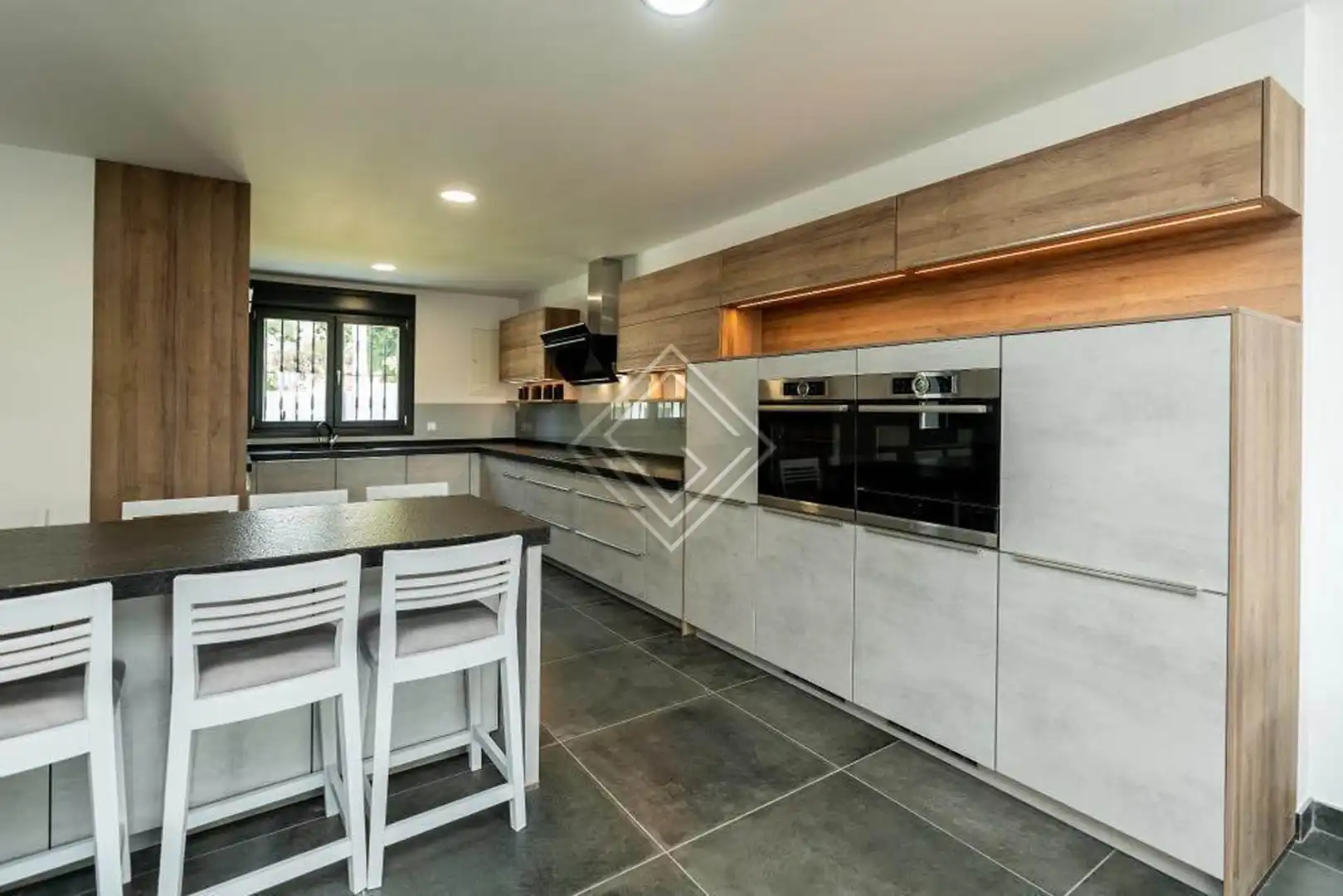 Villa mit Pool zum Verkauf in Nueva Andalucía, imagen 27