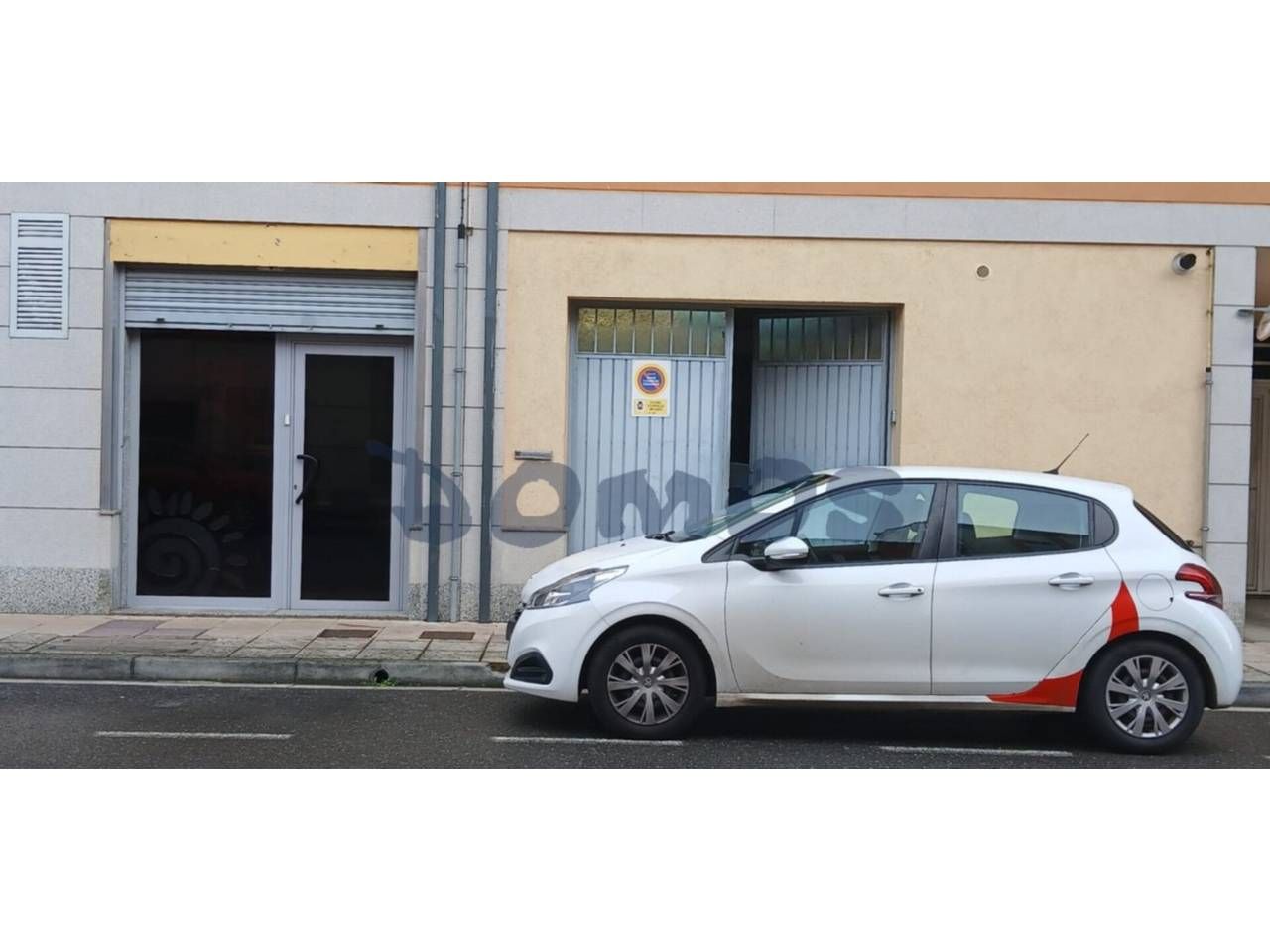 Parking of Premises for sale in Lugo Capital