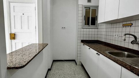 Photo 3 of Flat for rent in Calle Albareda, 37, Santa Catalina - Canteras, Las Palmas de Gran Canaria
