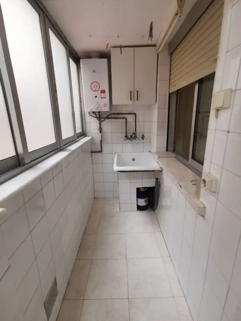 Cuina de Pis en venda en Salamanca amb Calefacció, Forn i Balcó