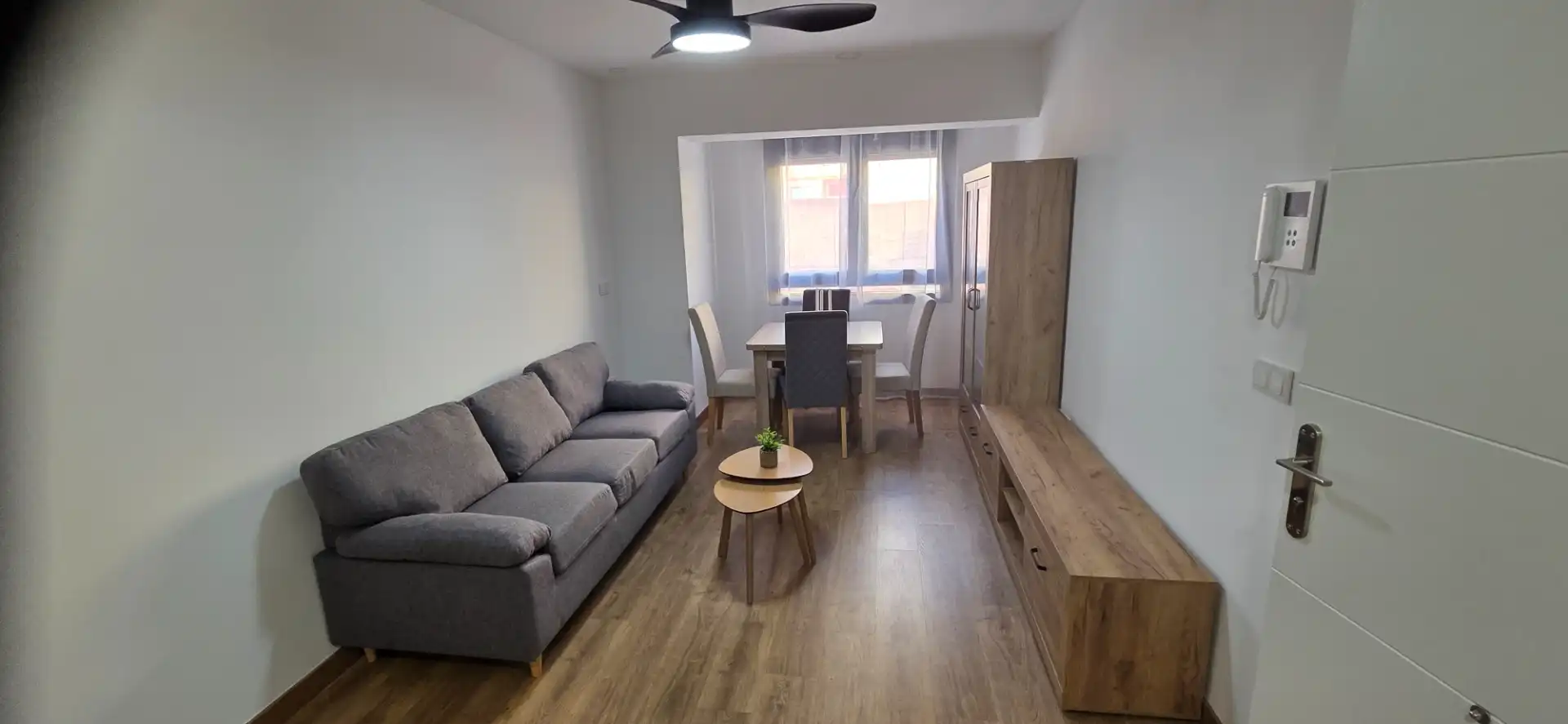 Living room of Flat for rent in Elda  with Furnished, Oven and Washing machine