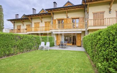 Garden of Single-family semi-detached for sale in Puigcerdà  with Heating, Private garden and Terrace