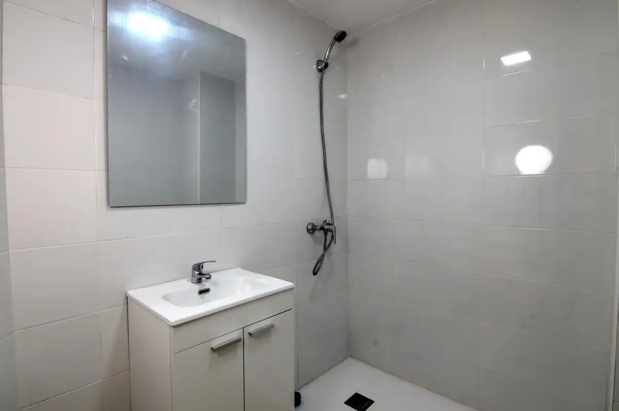 Baño de Piso en venta en Alicante / Alacant con Calefacción