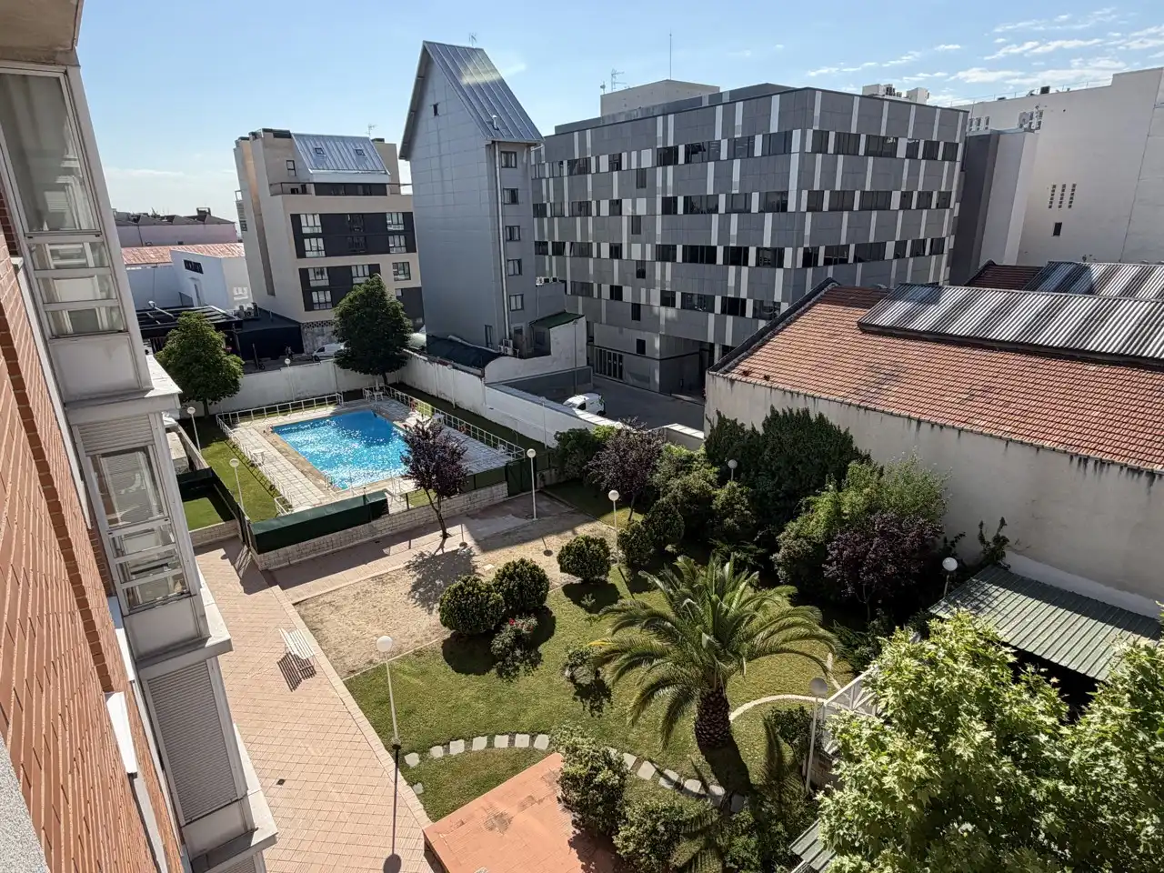 Vista exterior de Piso de alquiler en Madrid con Amueblado