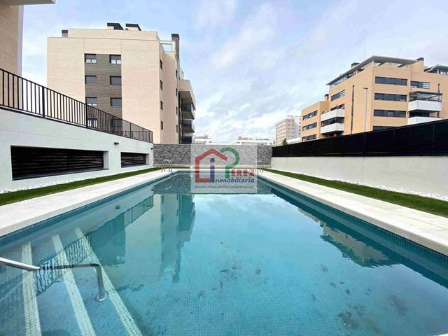 Piso en Alquiler en NOGAL en Universidad - Hospital