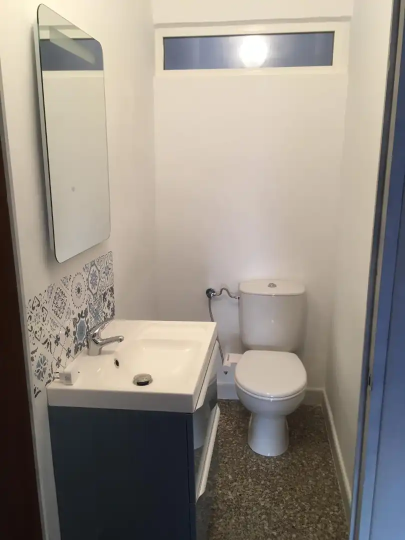 Bathroom of Flat for sale in Valencia  with Air Conditioner, Terrace and Furnished