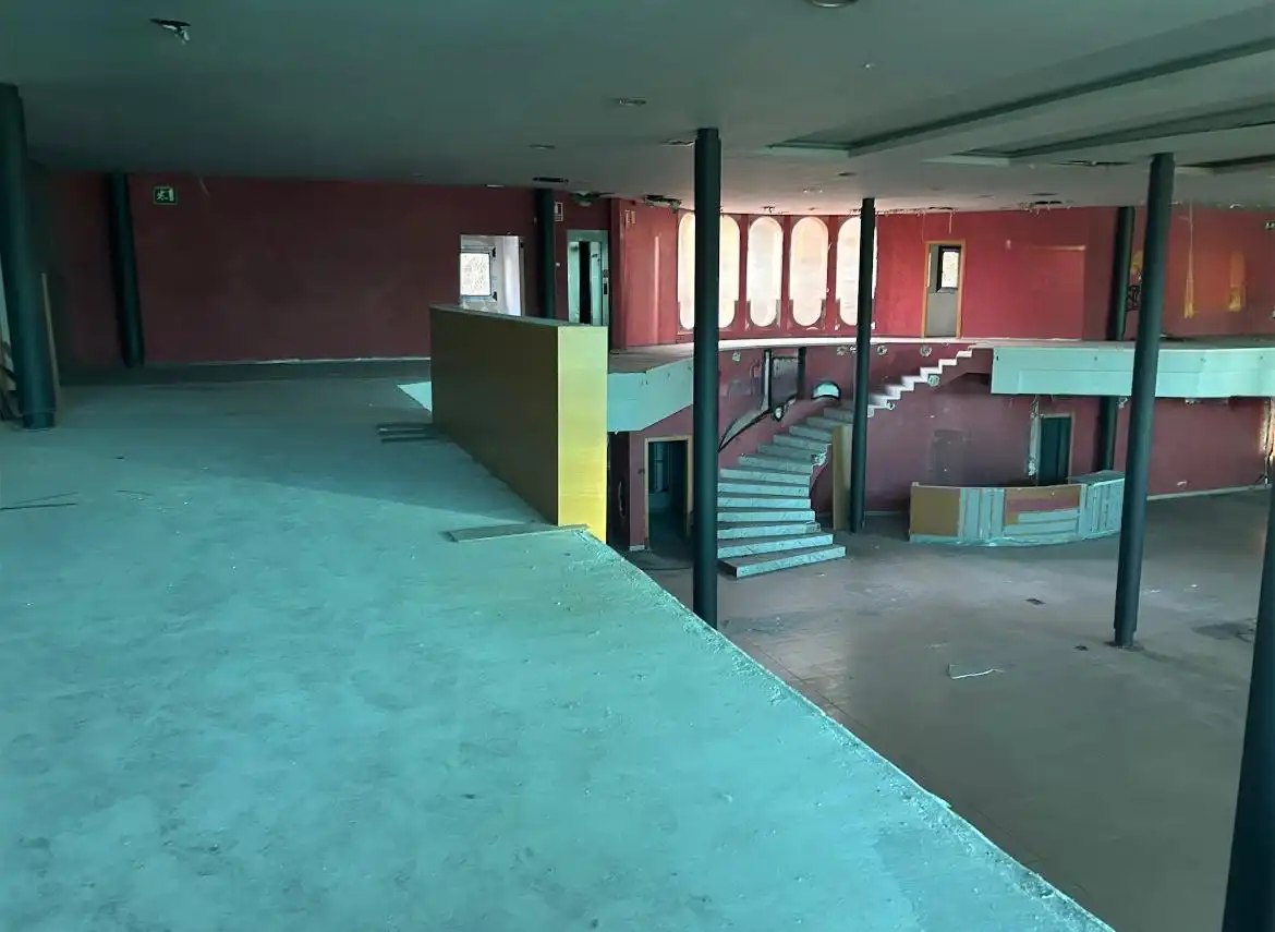 Geschaftsraum zur Miete in Sant Celoni mit Terrasse