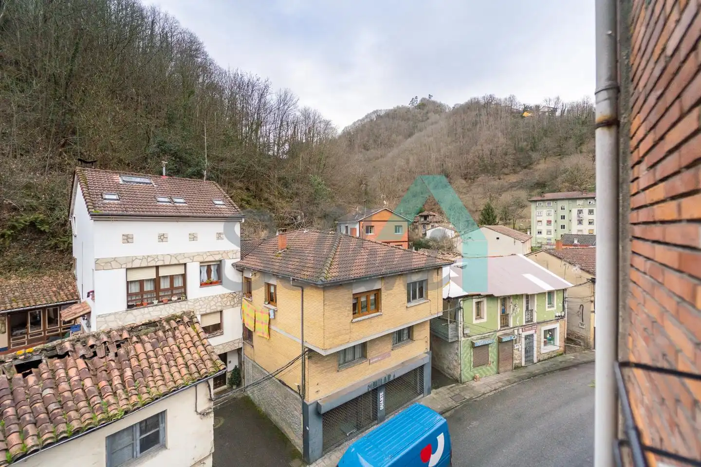 Vista exterior de Piso de alquiler en Mieres (Asturias) con Calefacción y Amueblado