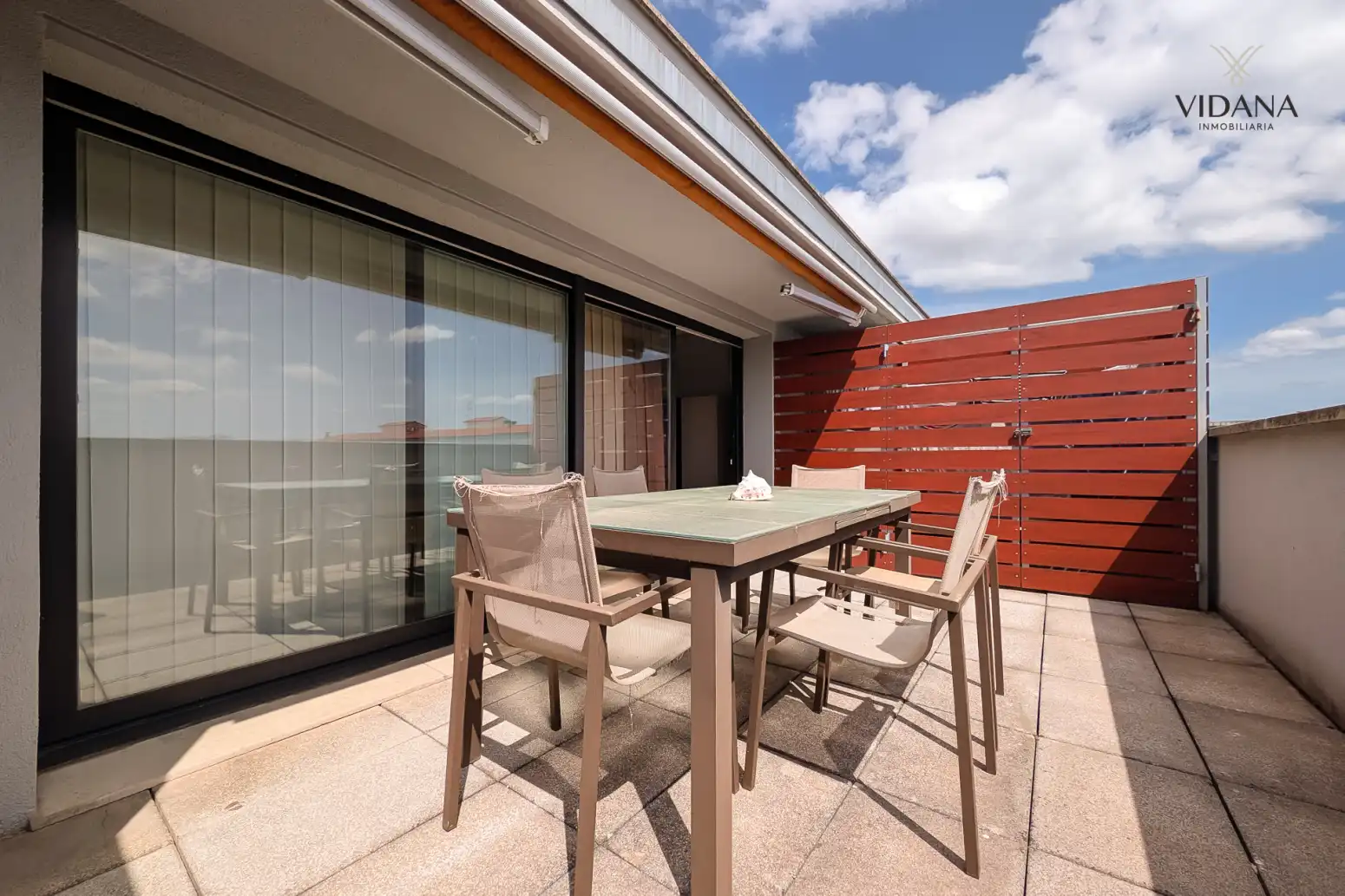Terraza de Ático en venta en  Pamplona / Iruña con Calefacción, Jardín privado y Parquet