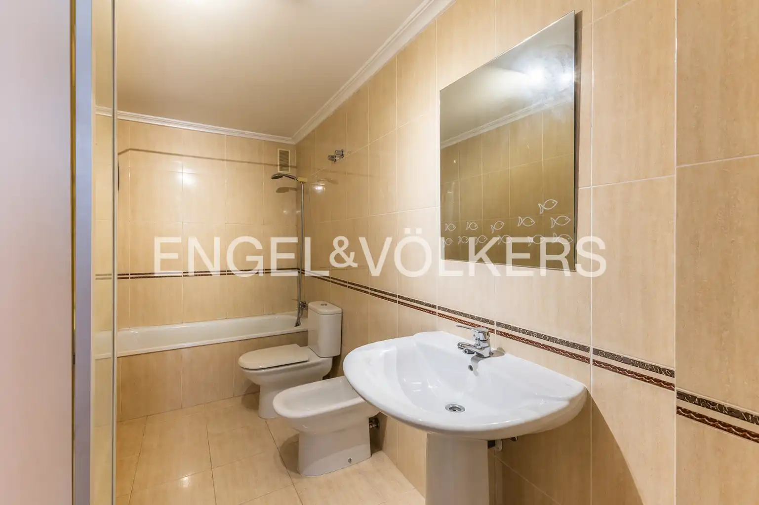 Bathroom of Flat for rent in Sagunto / Sagunt  with Air Conditioner, Heating and Terrace