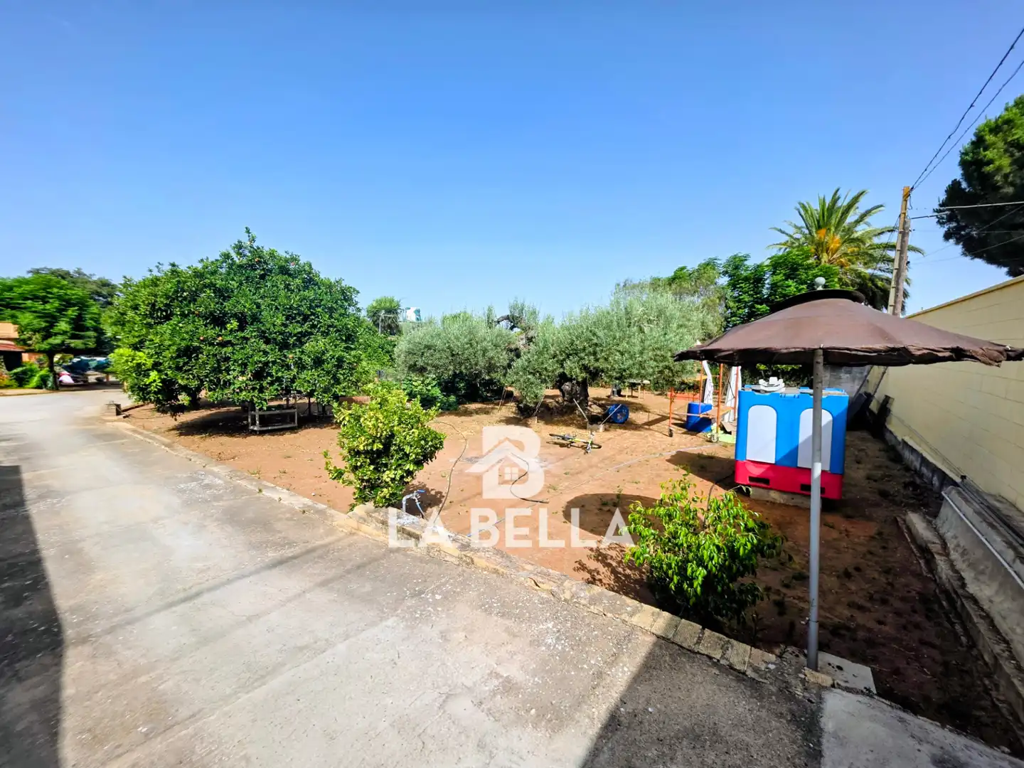 Finca rústica en venda en Coria del Río amb Aire condicionat, Jardí privat i Traster
