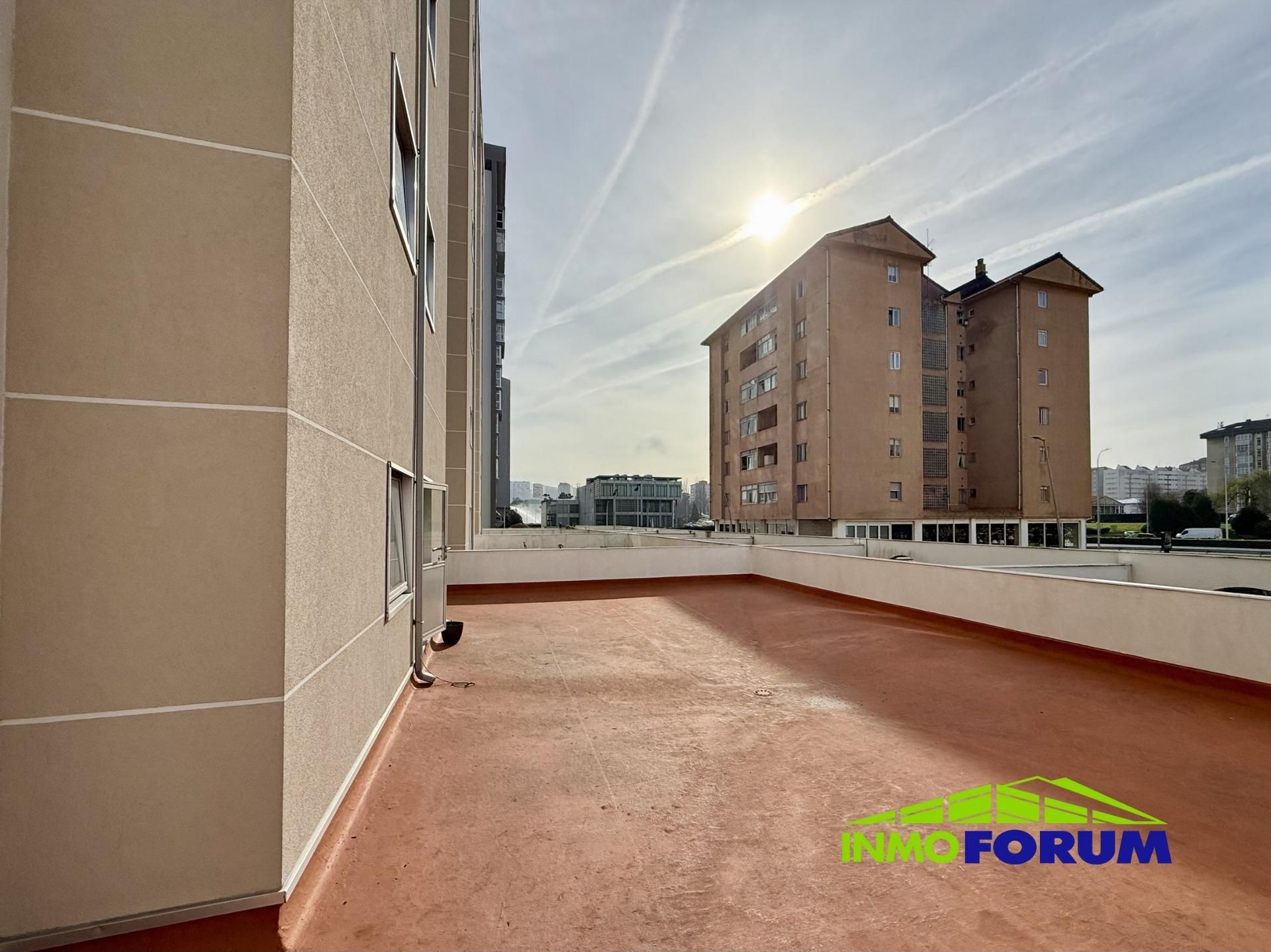 Terraza de Piso en venta en A Coruña Capital  con Calefacción, Terraza y Trastero