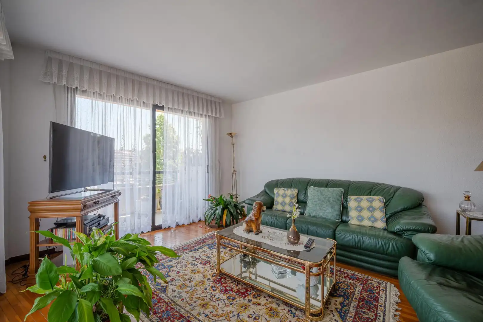 Sala d'estar de Apartament en venda en Girona amb Calefacció, Terrassa i Balcó