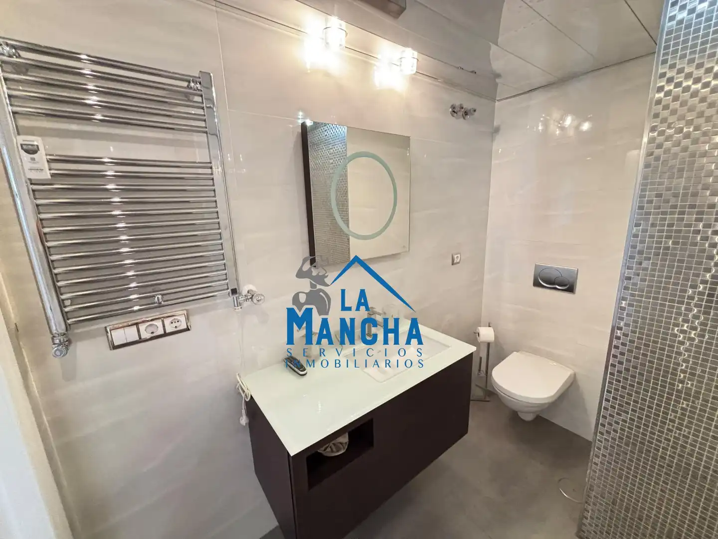 Baño de Piso en venta en Carretas - Pajarita