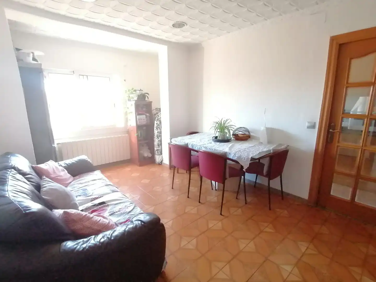Sala de estar de Piso en venta en Sabadell con Calefacción, Trastero y Amueblado