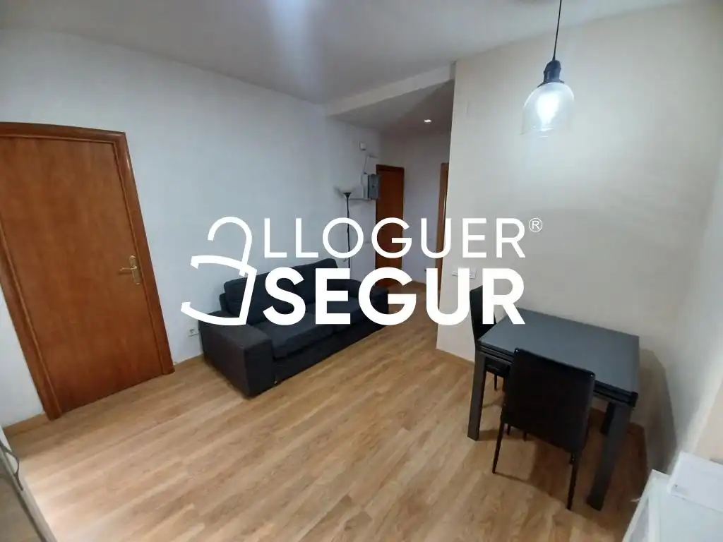 Flat for rent in Badalona, Barcelona