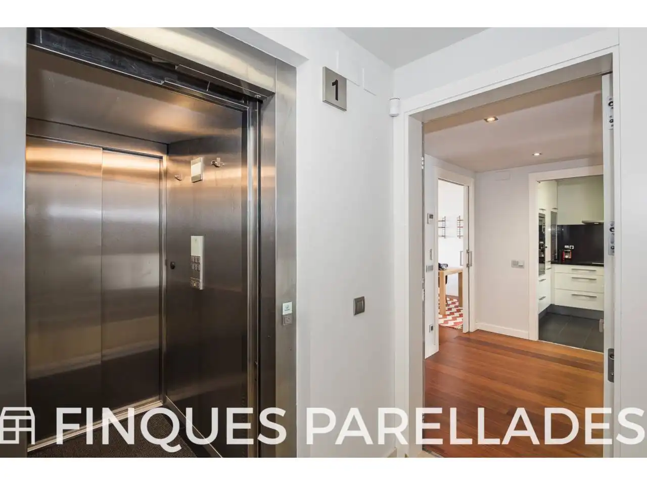 Flat for sale in Sitges  with Air Conditioner, Heating and Parquet flooring