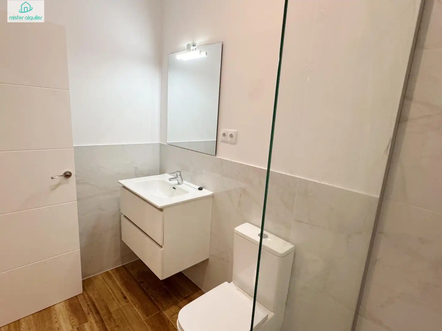 Baño de Planta baja de alquiler en San Vicente del Raspeig / Sant Vicent del Raspeig con Aire acondicionado, Calefacción y Amueblado