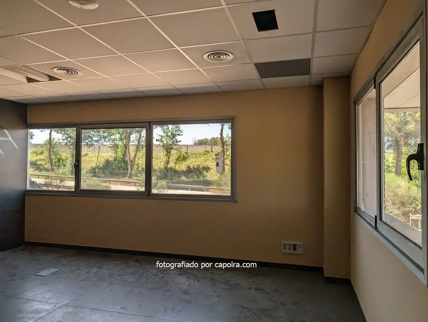 Büro zum Verkauf in Mollet del Vallès mit Klimaanlage und Heizung