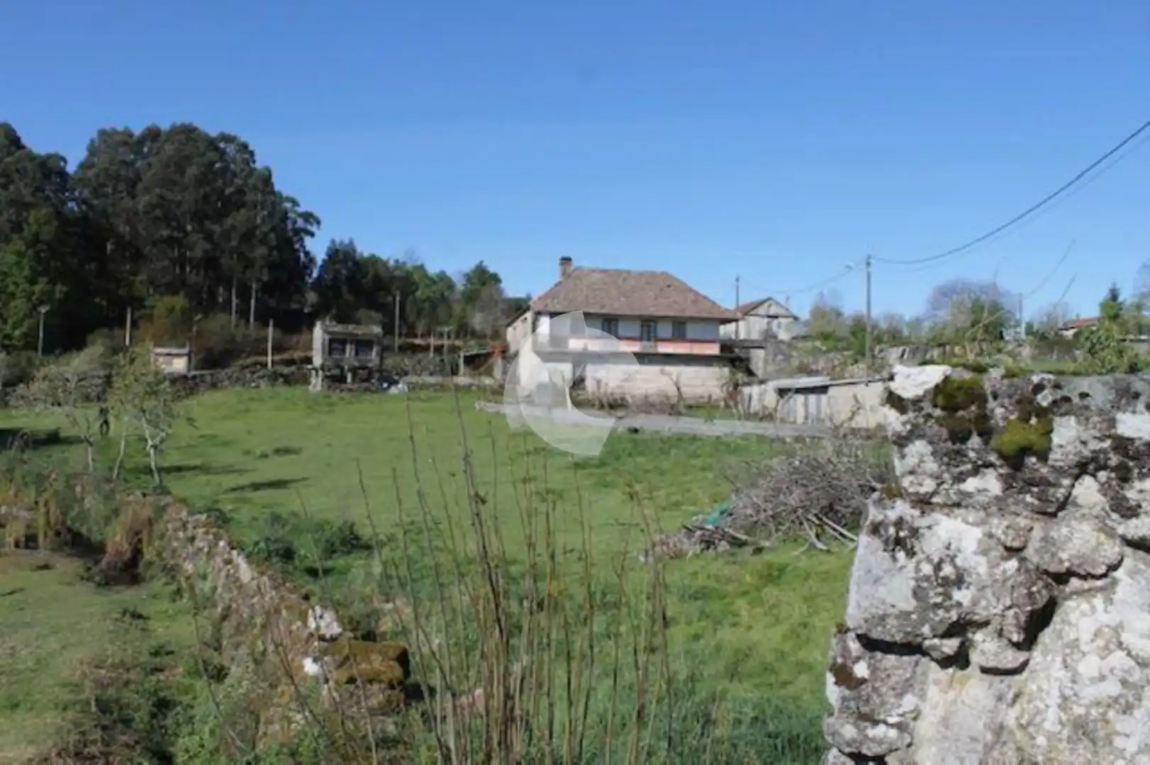 Casa o xalet en venda en Fornelos de Montes amb Jardí privat
