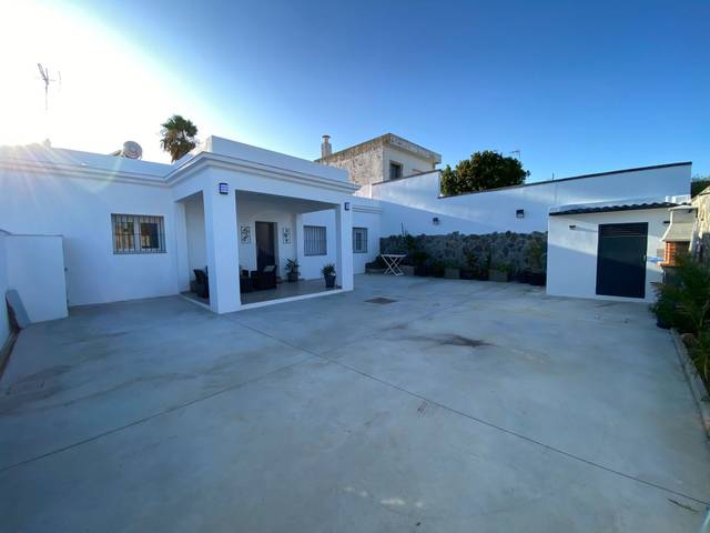 Finca rústica en Alquiler en Conil