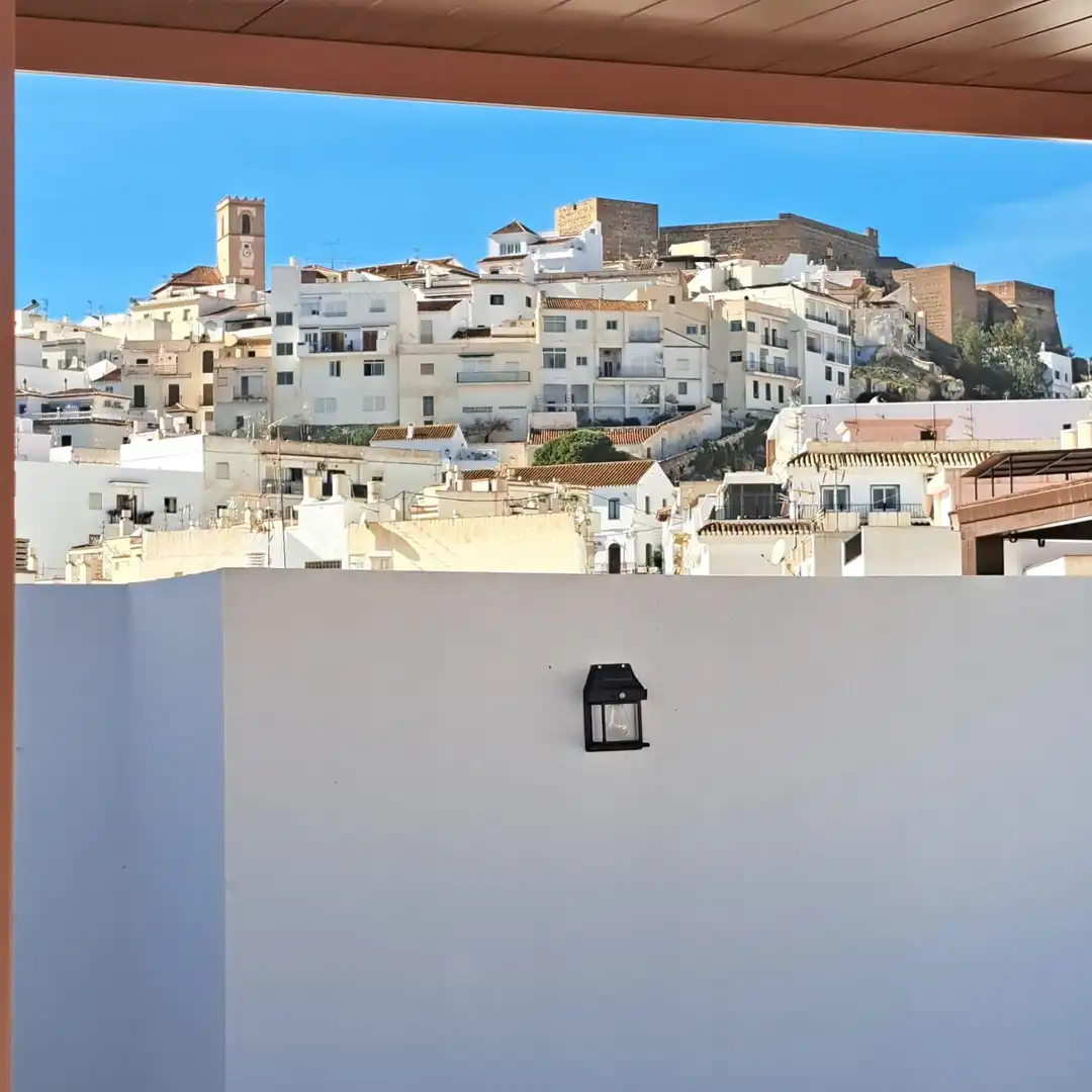 Ático con terraza en alquiler en Calle Fábrica Nueva 22, imagen 7