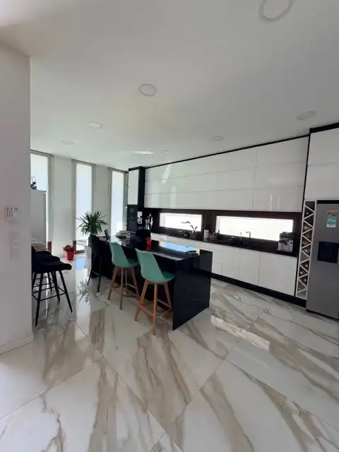 Cocina de Casa o chalet en venta en Las Ventas de Retamosa con Aire acondicionado, Calefacción y Jardín privado