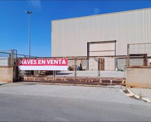 Vista exterior de Nau industrial en venda en Chilches / Xilxes