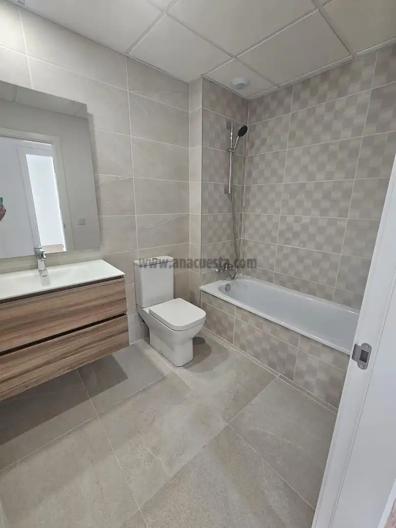 Apartament amb piscina en venda a Carlos Cano 16, imagen 22