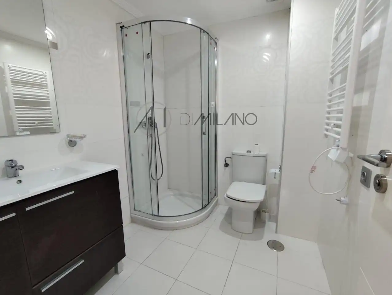 Bathroom of Flat for sale in Marín, Pontevedra