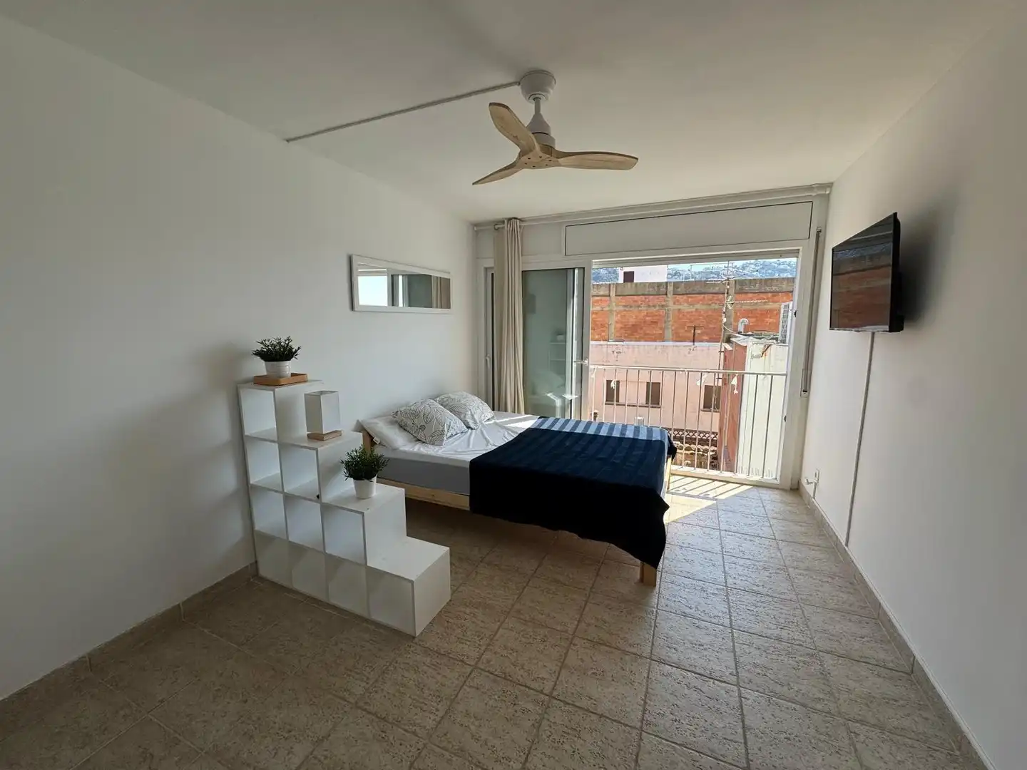Schlafzimmer von Wohnung zum Verkauf in Roses mit Möbliert