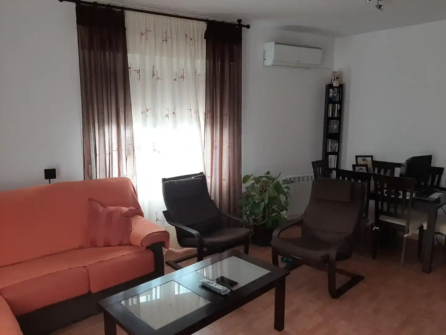 Sala d'estar de Dúplex en venda en El Viso de San Juan