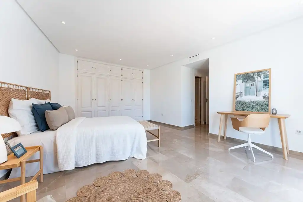 Apartment with pool for sale in Torrequebrada, imagen 15