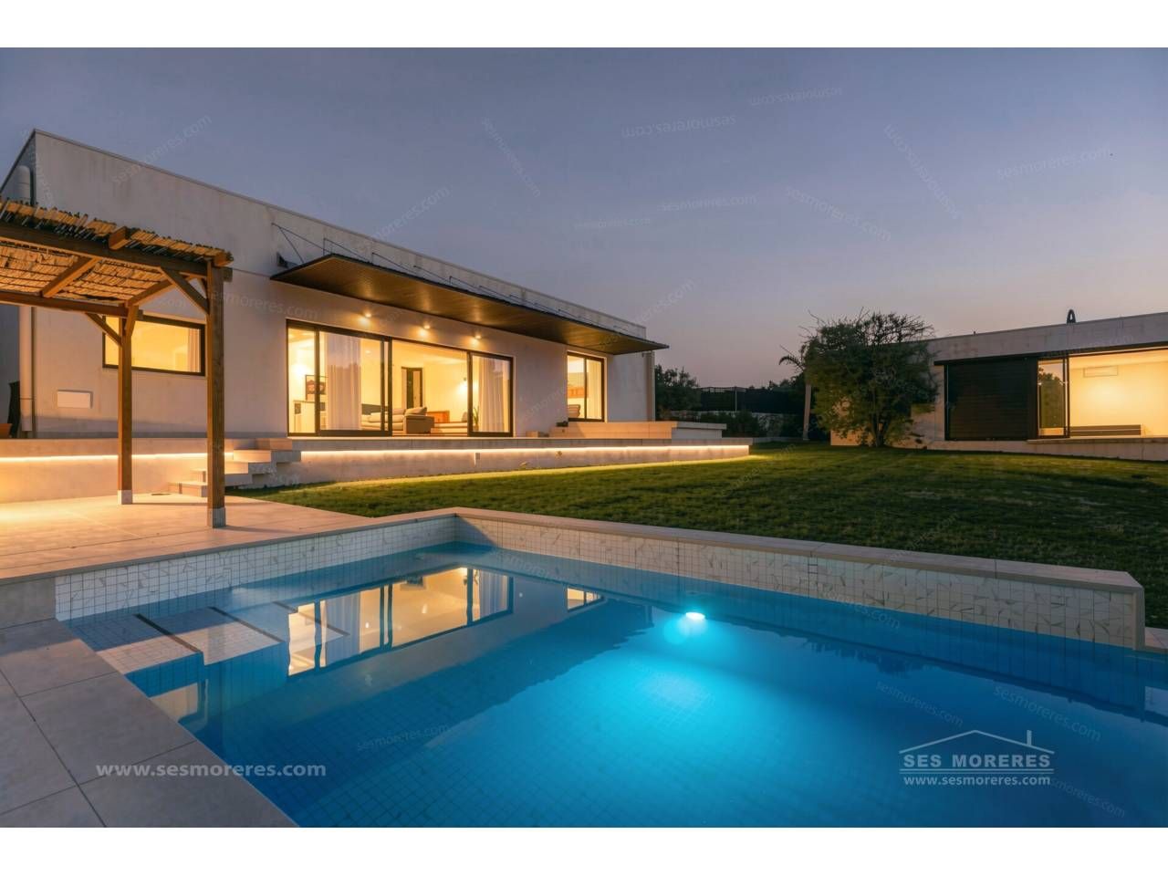 Piscina de Casa o xalet en venda en Sant Lluís amb Aire condicionat, Jardí privat i Terrassa