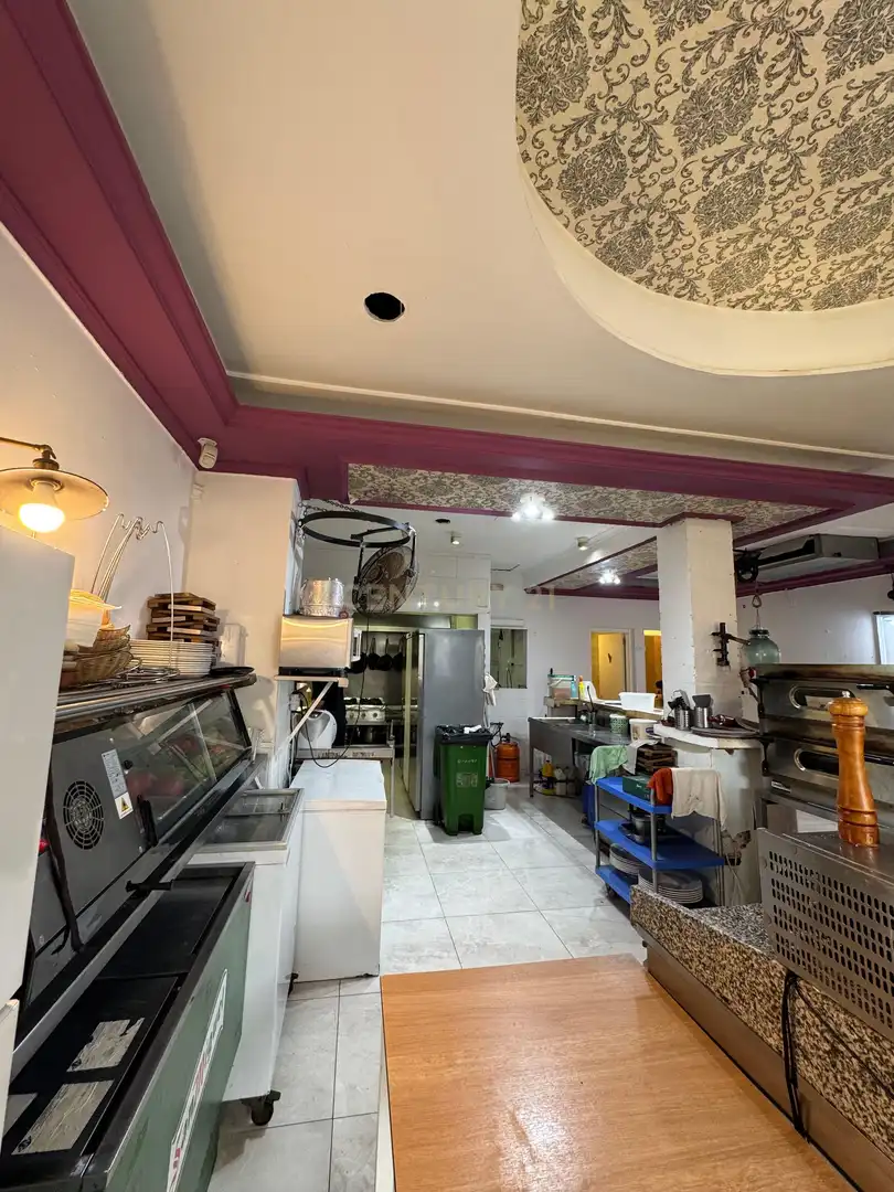 Cocina de Local en traspaso en Fuengirola con Aire acondicionado