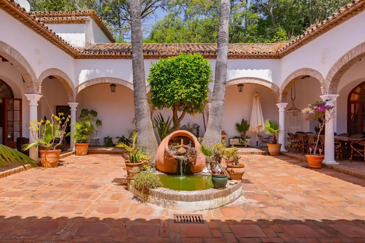 Jardí de Casa o xalet en venda en Manilva amb Aire condicionat, Jardí privat i Terrassa