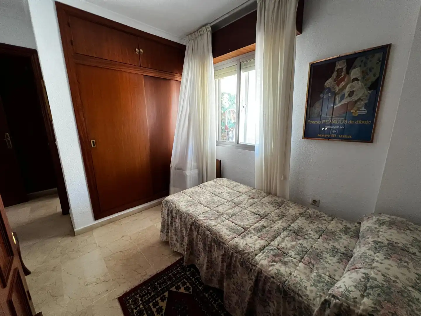 Dormitori de Apartament en venda en Fuengirola amb Aire condicionat, Terrassa i Piscina comunitària