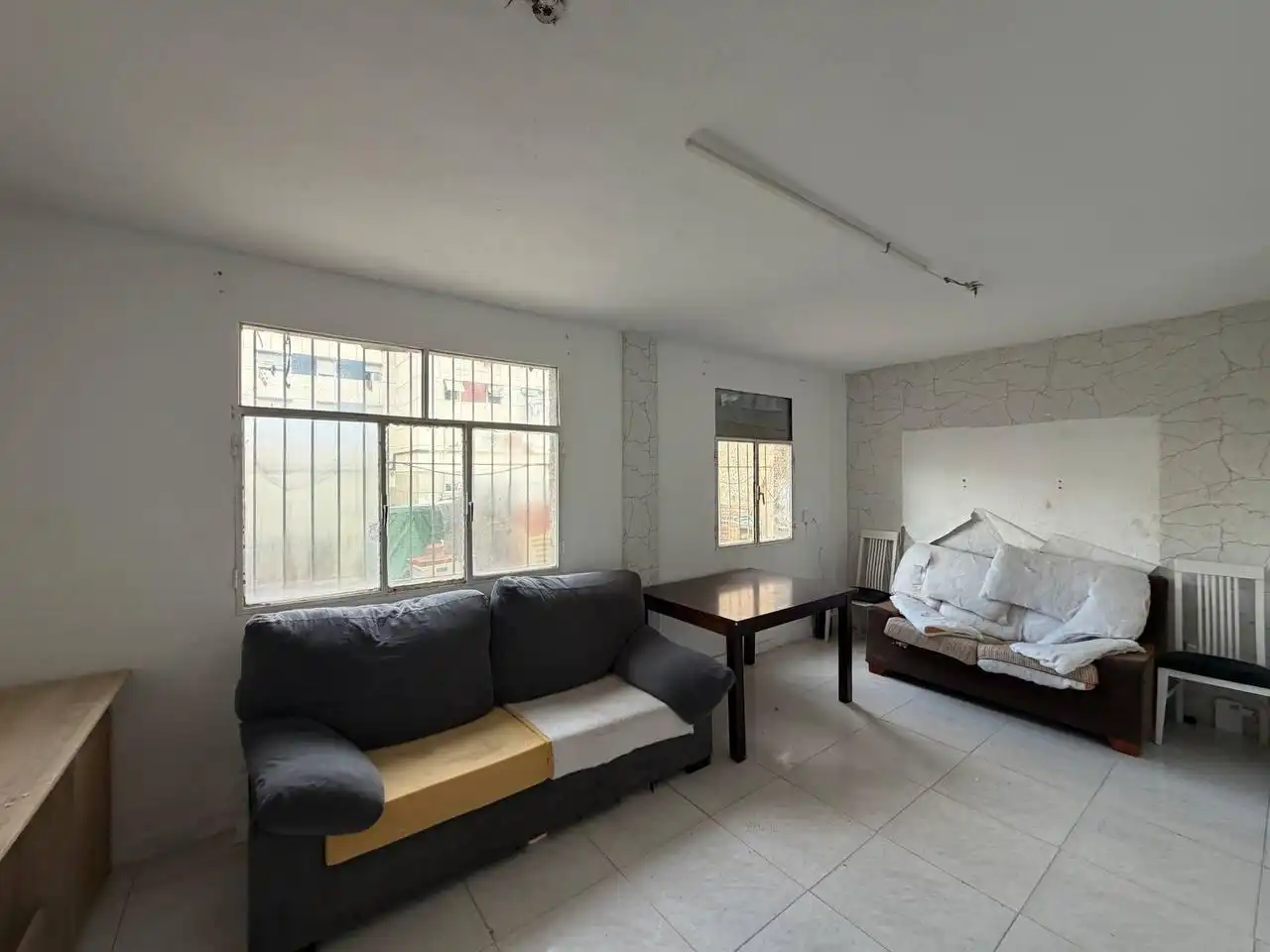 Apartamento en venta en Alicante / Alacant con Alarma