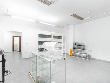 Local comercial en venta en Calle Calle de la Fuente les Xanes, 3 3