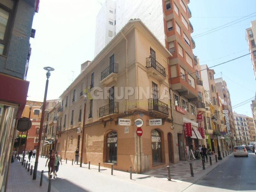 Vista exterior de Pis en venda en Castellón de la Plana / Castelló de la Plana