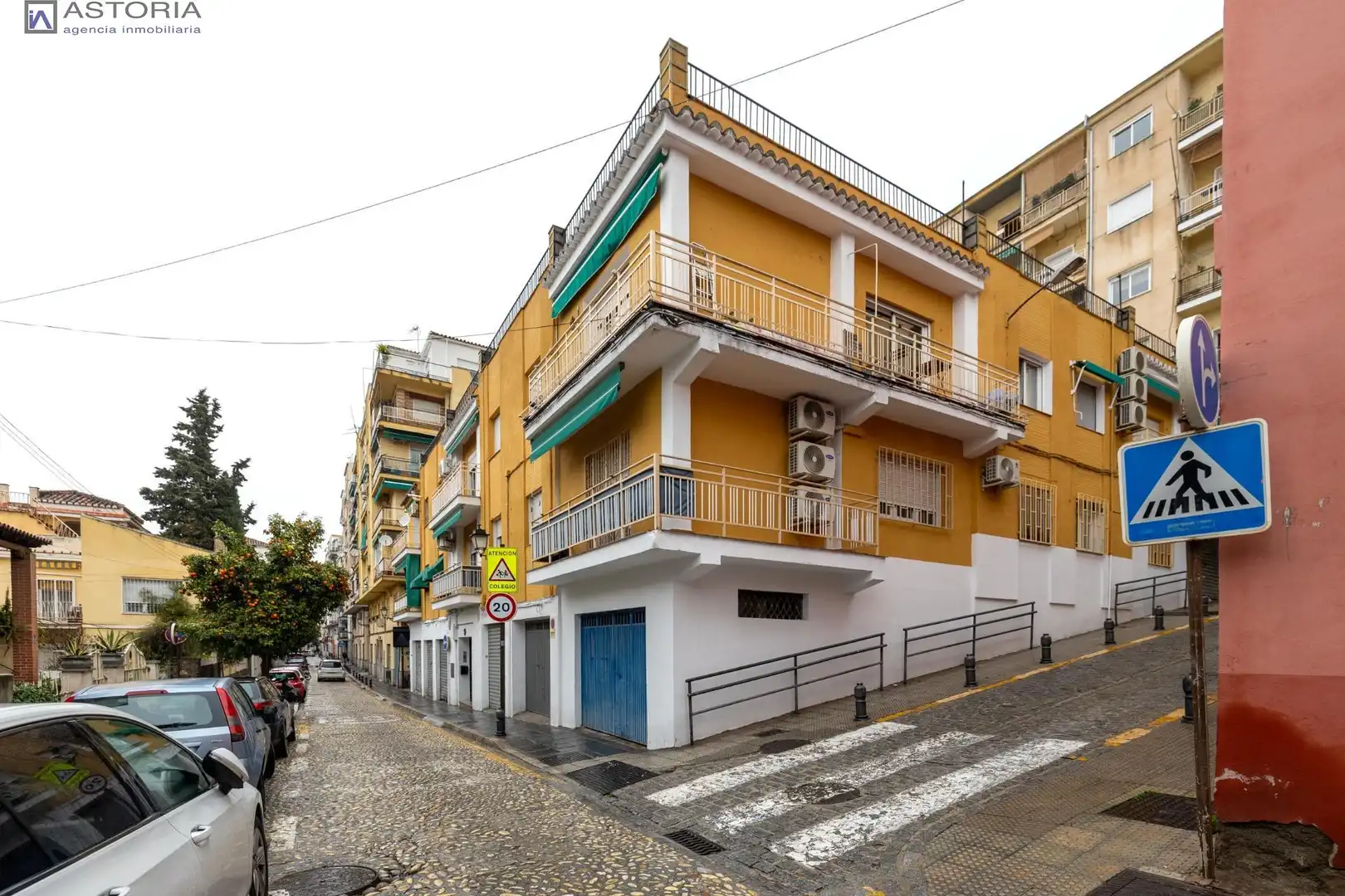 Piso con terraza en venta en Calle SANTIAGO 75, imagen 2