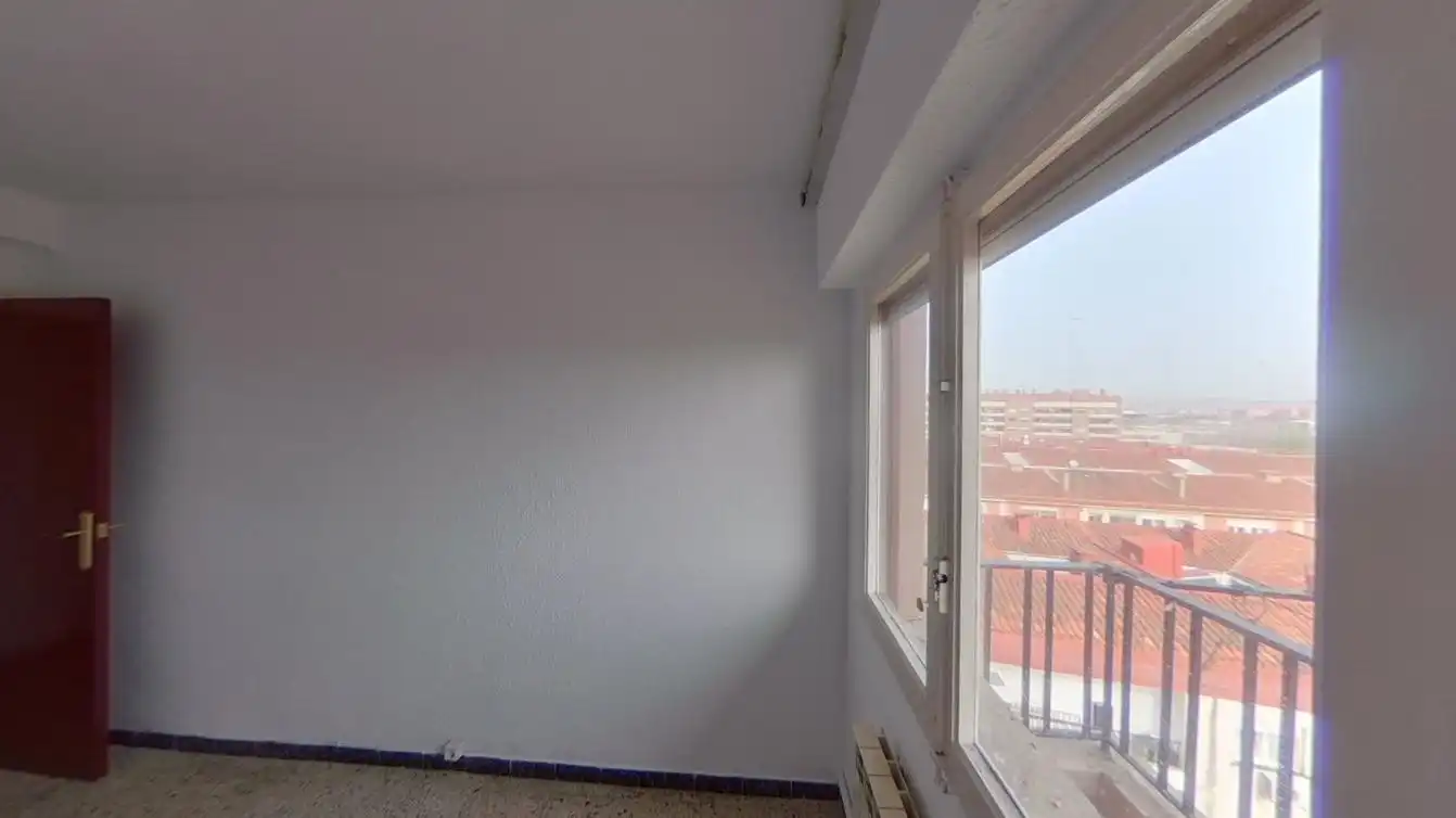 Bedroom of Flat for sale in Zaragoza  with Heating