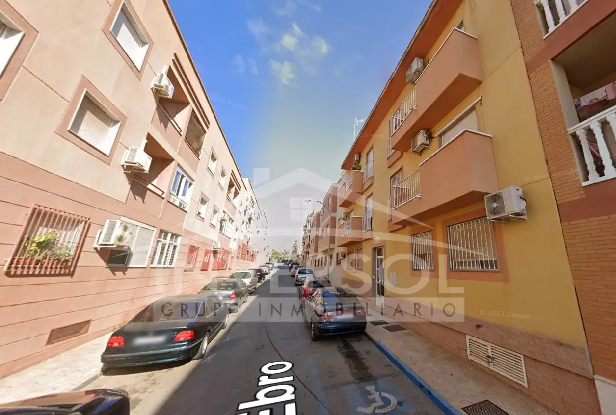 Flat for sale in Calle Río Ebro, imagen 3