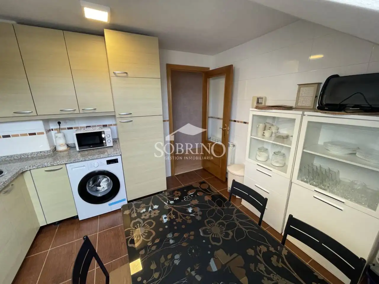 Cocina de Piso en venta en Cabrales con Calefacción y Trastero