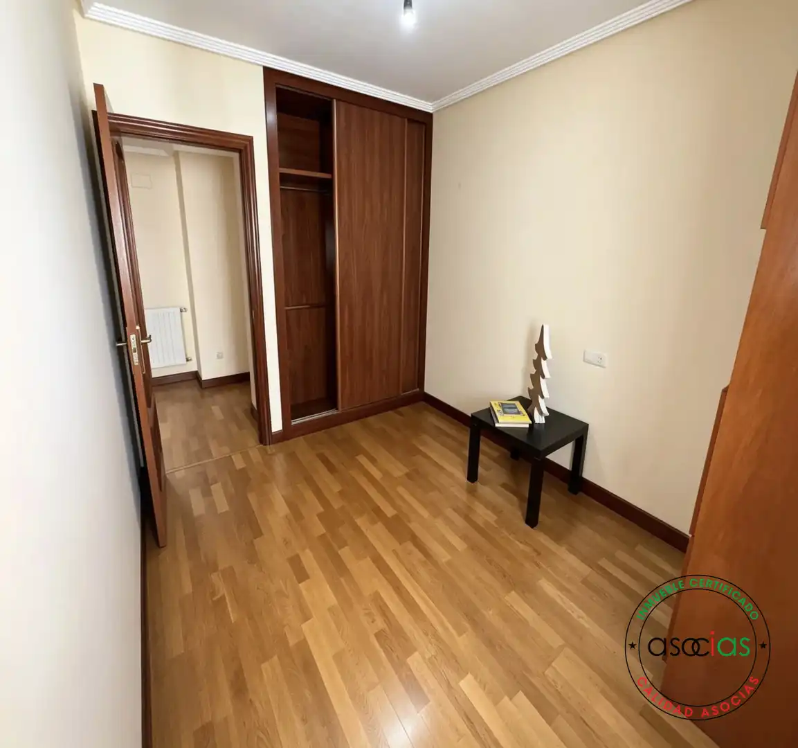 Flat for sale in Oviedo - Avenida del Mar, 45, HUCA - La Cadellada