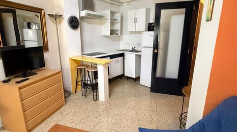 Foto 3 de Estudio de alquiler en Carmelitas, Salamanca Capital